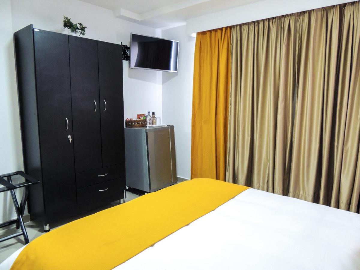 Hotel San Martin Armenia  Buitenkant foto
