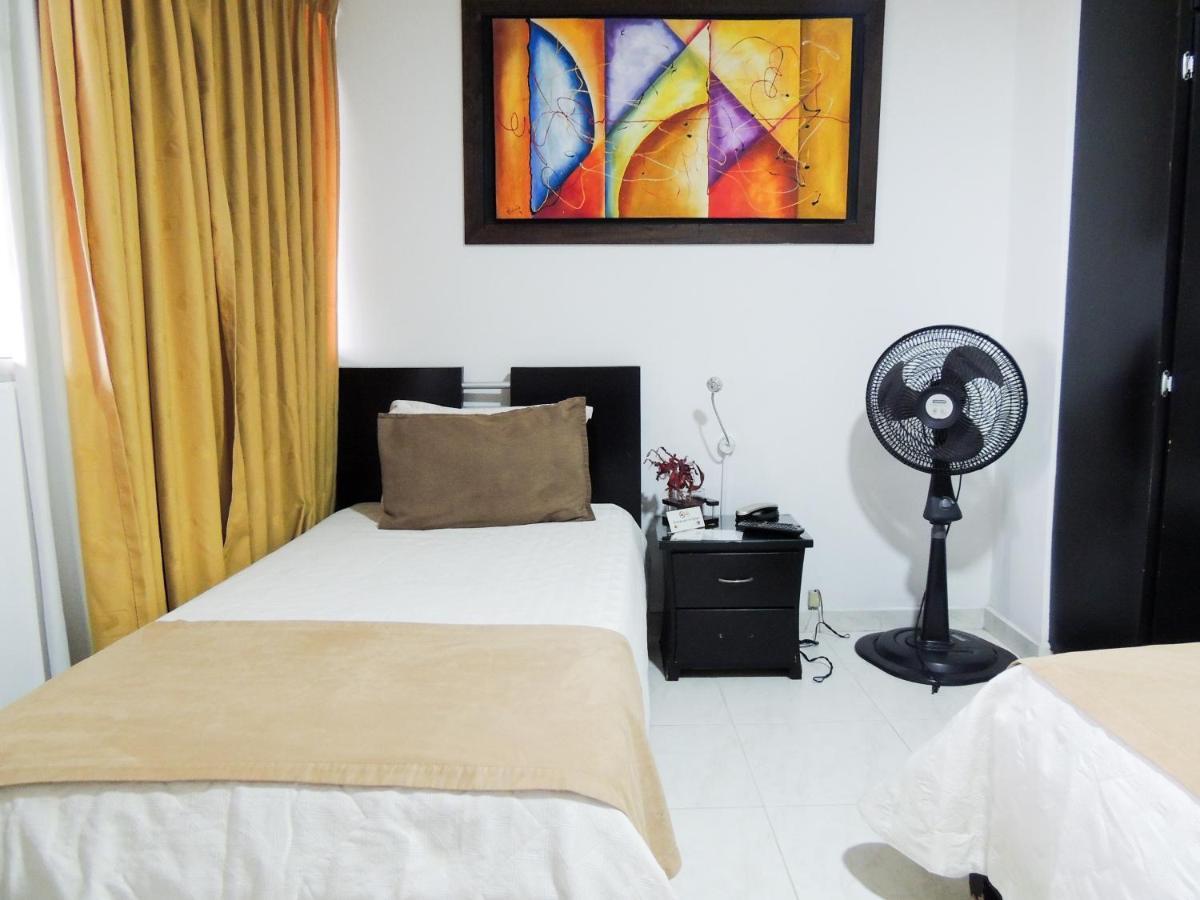 Hotel San Martin Armenia  Kamer foto