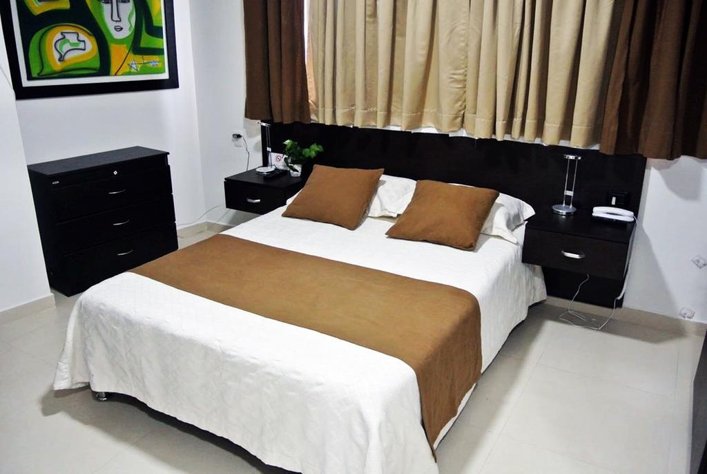 Hotel San Martin Armenia  Buitenkant foto