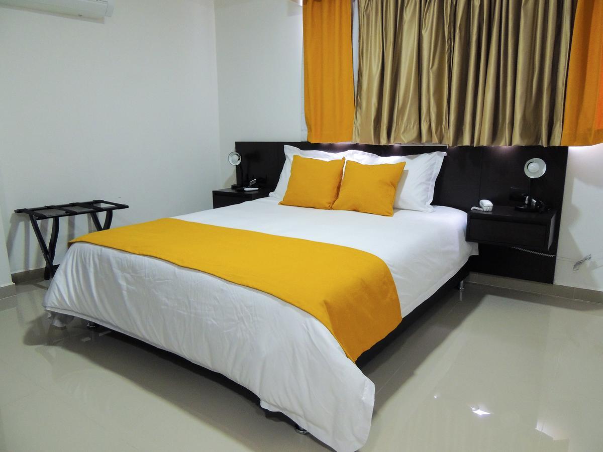 Hotel San Martin Armenia  Buitenkant foto