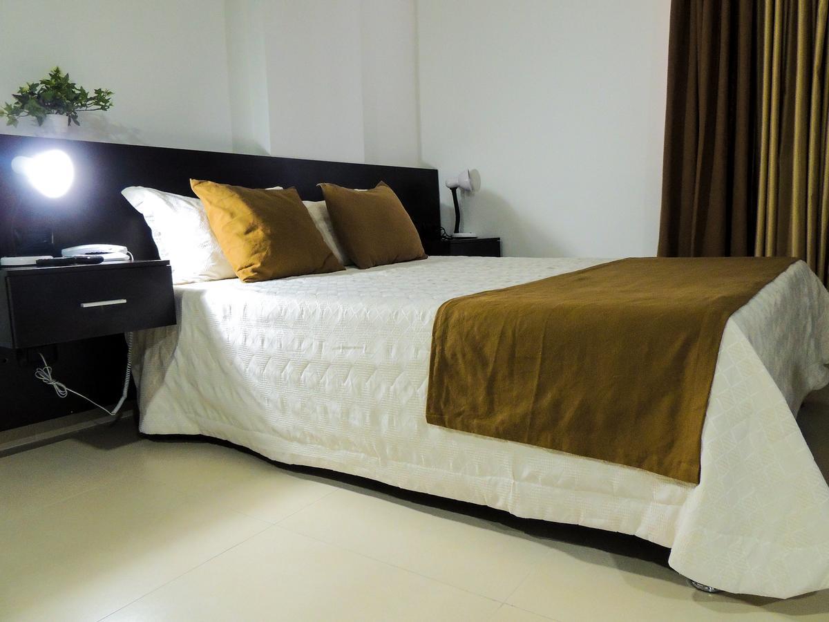 Hotel San Martin Armenia  Buitenkant foto