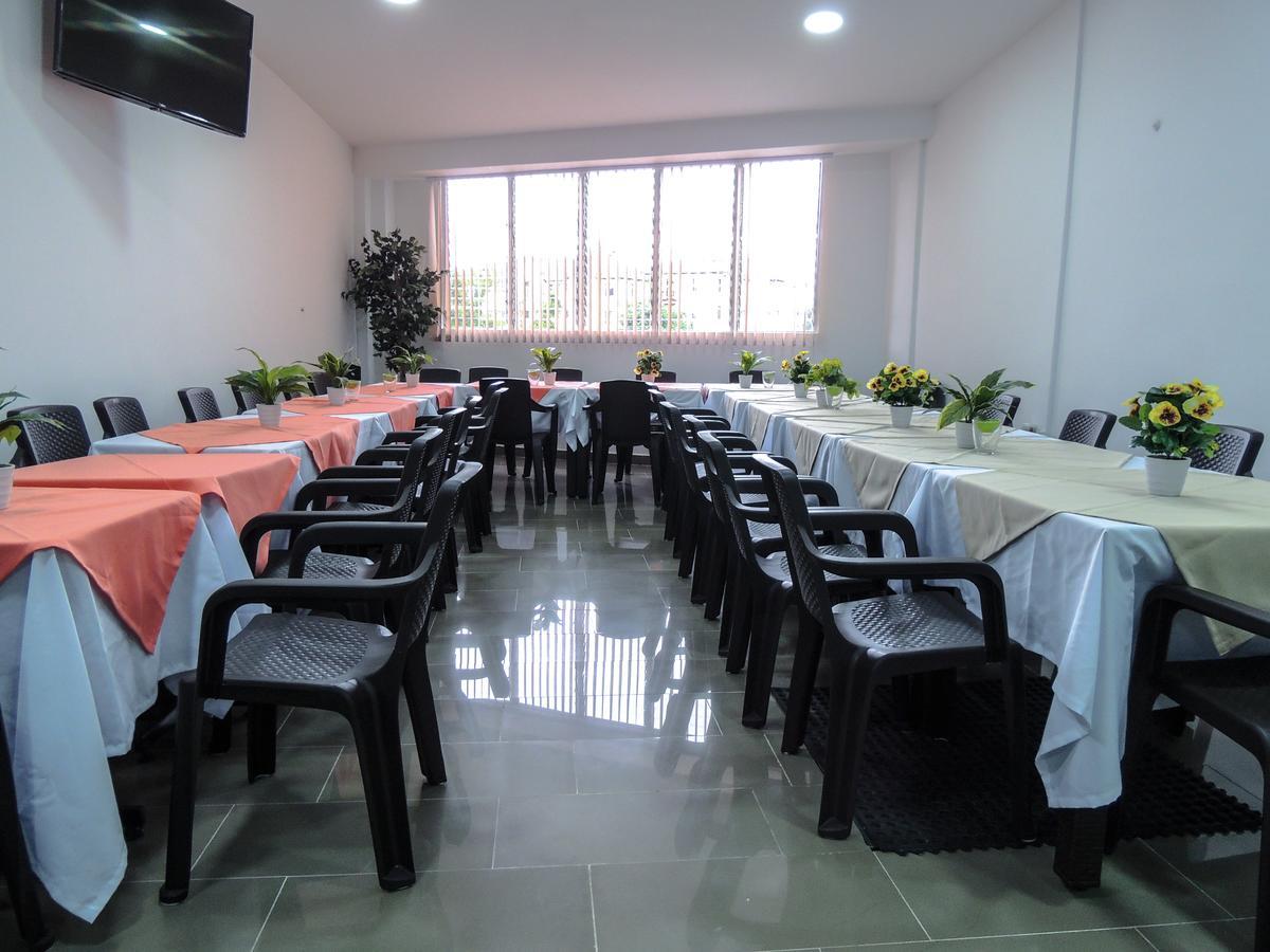 Hotel San Martin Armenia  Buitenkant foto