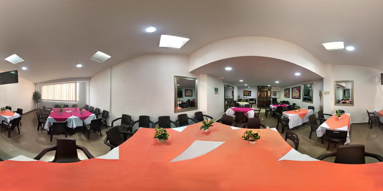 Hotel San Martin Armenia  Buitenkant foto
